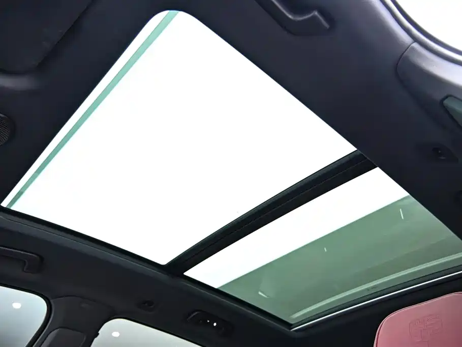 Cayenne New Energy 2024 Cayenne E-Hybrid 2.0T купить на сайте DeffCars