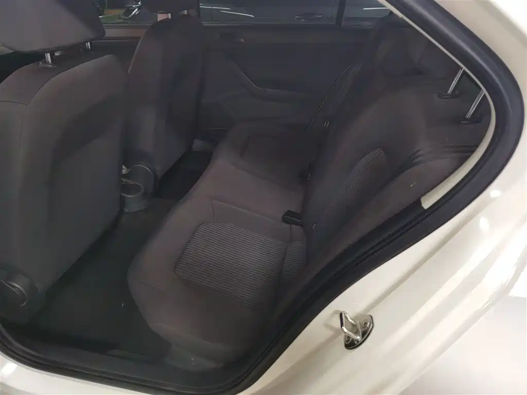 Santana 2019 1.5L automatic fashion version National VI купить на сайте DeffCars