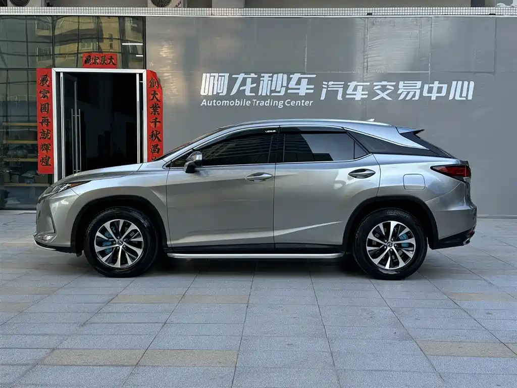 Lexus RX 2020 facelift 300 two-wheel drive elite version купить на сайте DeffCars