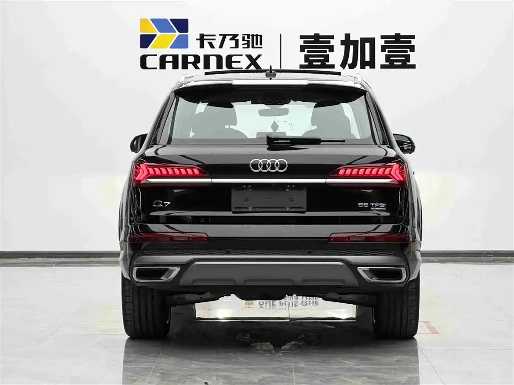 Audi Q7 2023 55 TFSI quattro S line sports купить на сайте DeffCars