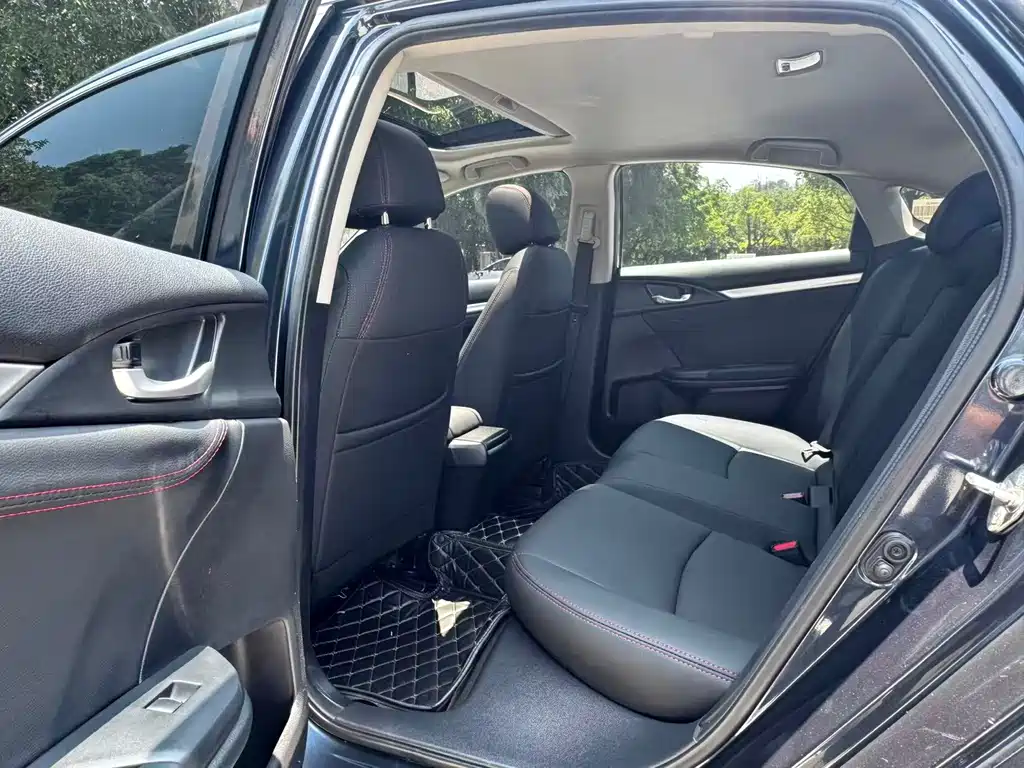 Civic 2019 220TURBO CVT combustion version National V купить на сайте DeffCars
