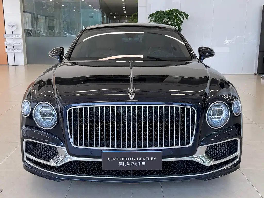 Flying Spur 2024 4.0T V8 Standard Edition купить на сайте DeffCars