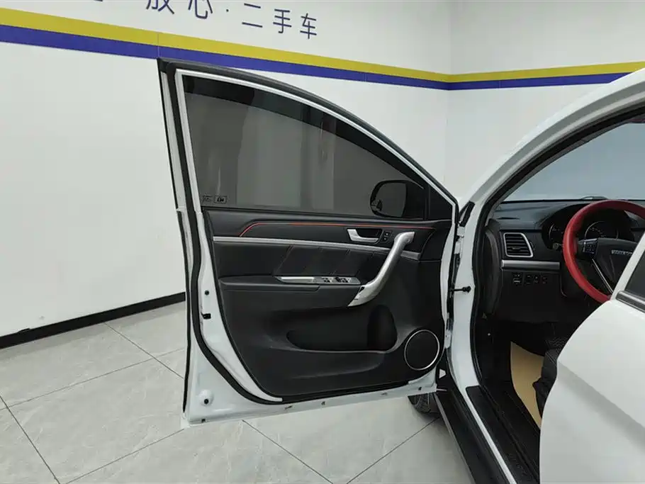 Haval M6 2019 1.5T DCT two-wheel drive value version National VI купить на сайте DeffCars