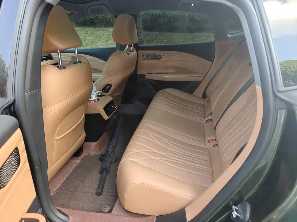 Star 8 2025 130km EM-i Premium Edition купить на сайте DeffCars