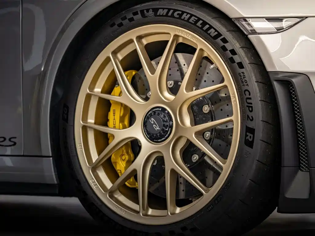 Porsche 911 2018 GT2 RS 3.8T купить на сайте DeffCars