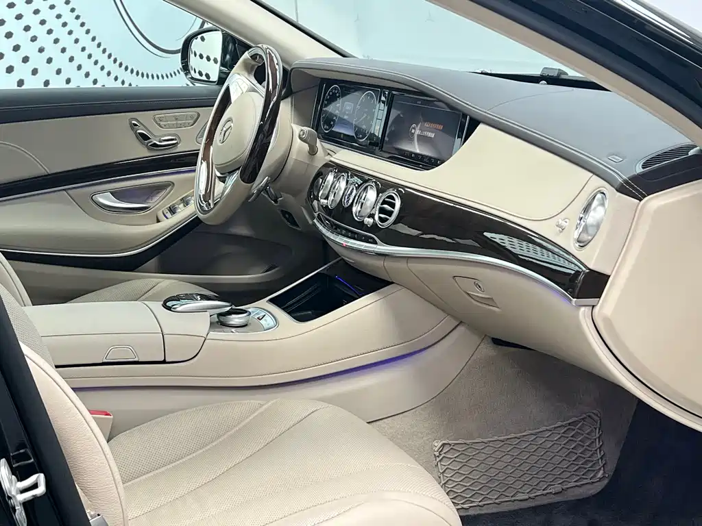 Maybach S-Class 2015 S 400 4MATIC купить на сайте DeffCars
