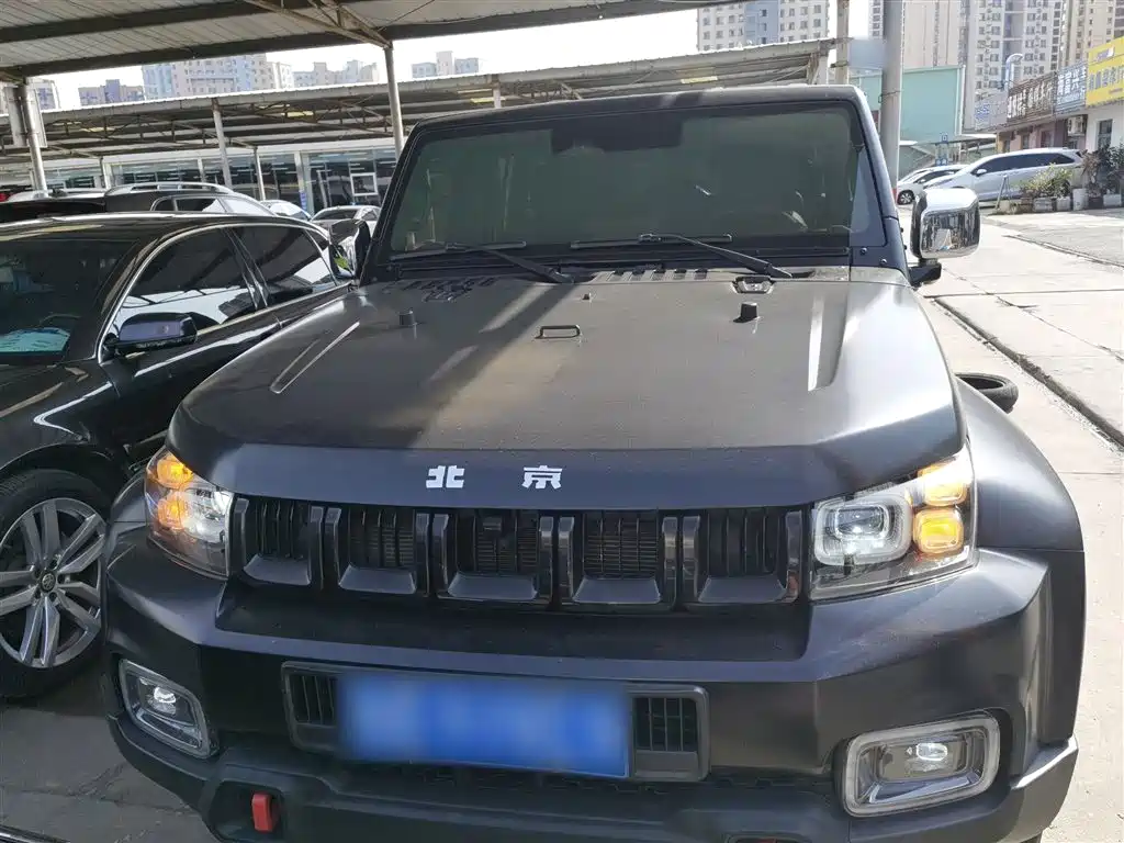 Beijing Off-Road BJ40 2021 2.0D Automatic Four-wheel Drive Blade Hero Edition Knight Type (front and rear electronically controlled locks) купить на сайте DeffCars