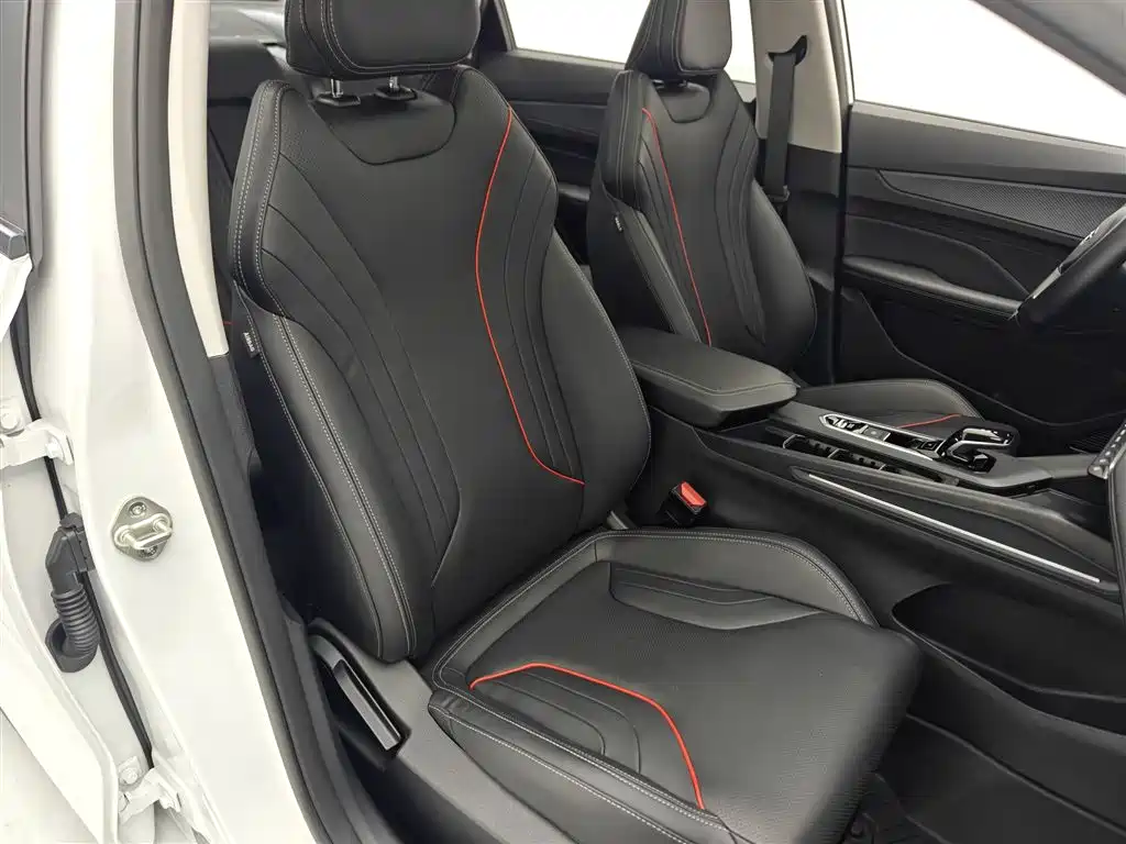 Binrui 2024 Binrui COOL 1.5T DCT Dragon Edition купить на сайте DeffCars