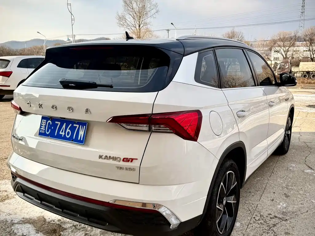 Komic 2021 GT TSI230 DSG flagship version купить на сайте DeffCars