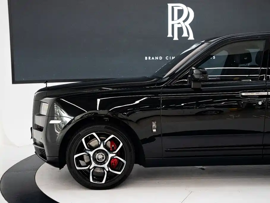 Cullinan 2020 Black Badge купить на сайте DeffCars