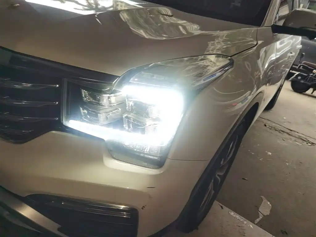 Trumpchi GS8 2017 320T 2WD Luxury Connected Edition (seven seats) купить на сайте DeffCars