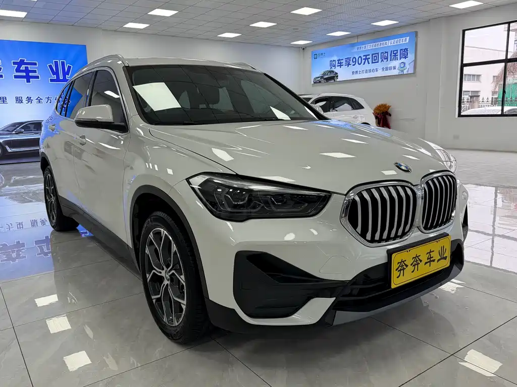 BMW X1 2020 sDrive25Li Leading Model купить на сайте DeffCars