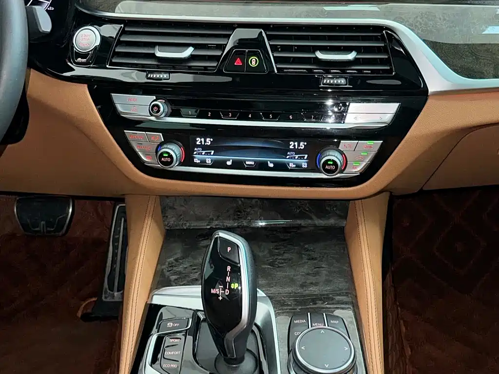 BMW 6 Series GT 2019 630i M Sports Package купить на сайте DeffCars