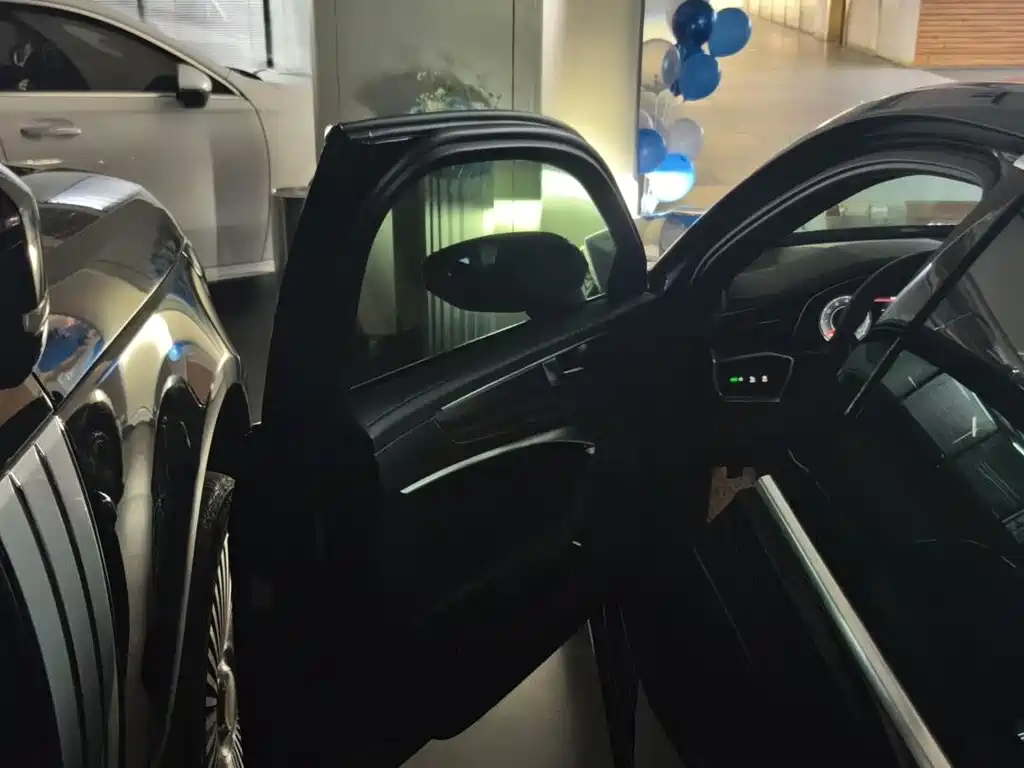Audi A6L 2019 45 TFSI Premium Dynamic Model купить на сайте DeffCars