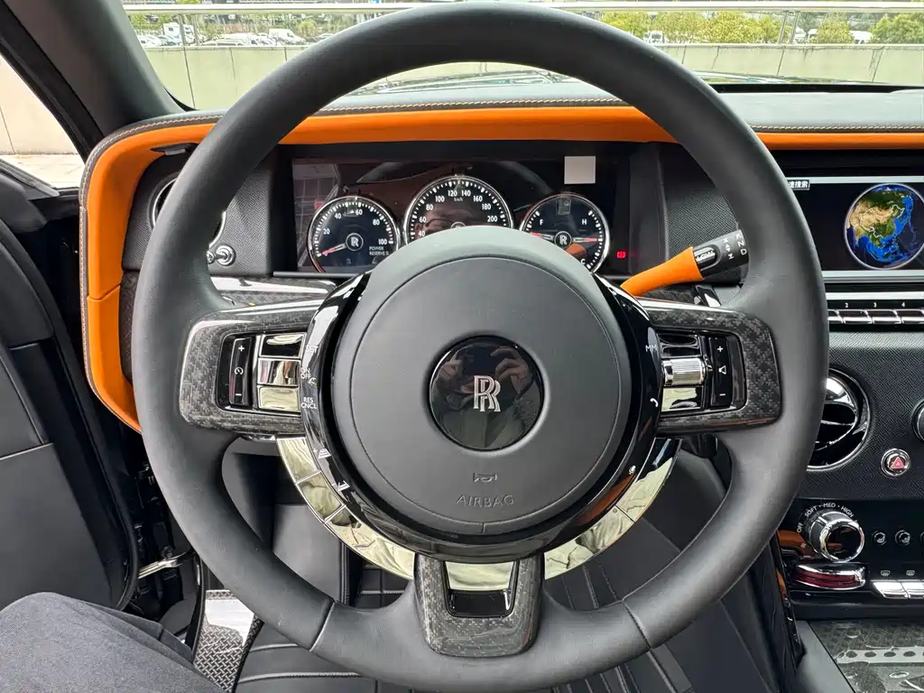 Cullinan 2020 Black Badge купить на сайте DeffCars
