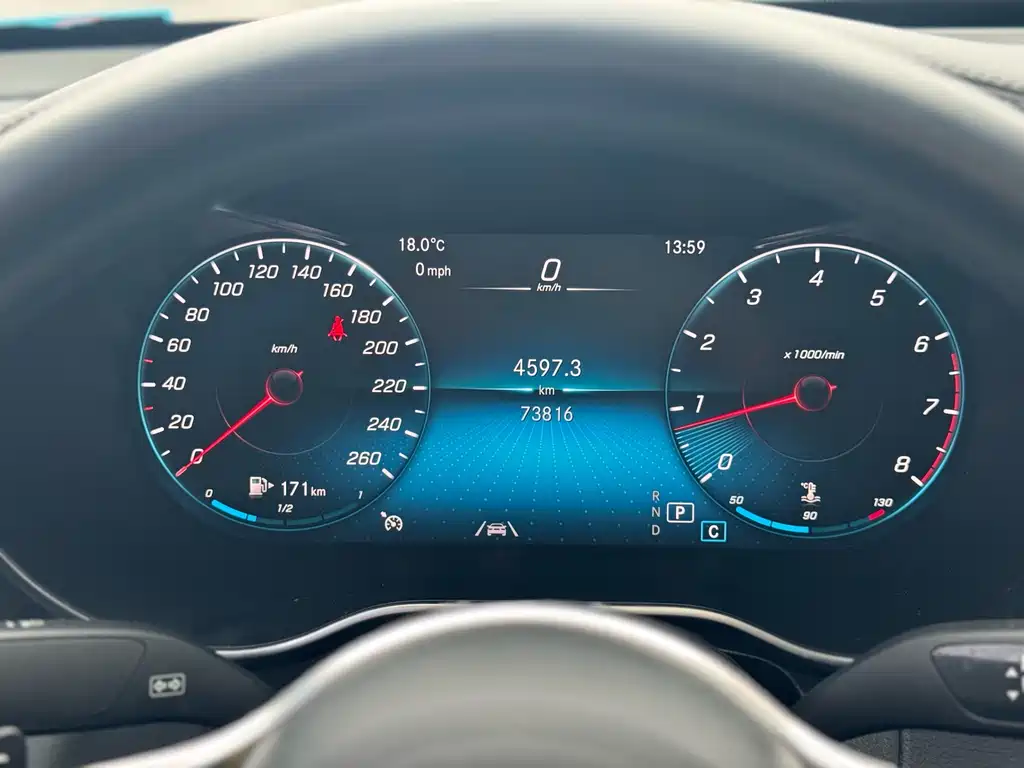 Mercedes-Benz GLC Coupe 2020 GLC 300 4MATIC Coupe SUV купить на сайте DeffCars