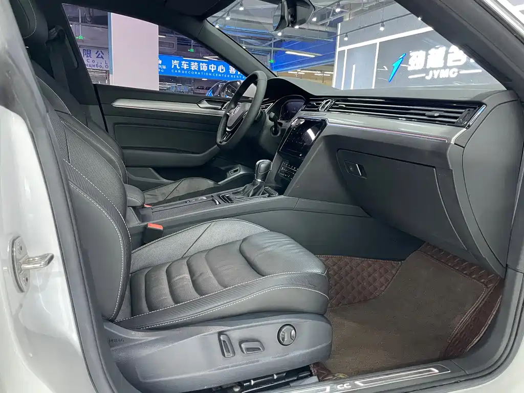 FAW-Volkswagen CC 2020 330TSI Charming Edition National VI купить на сайте DeffCars