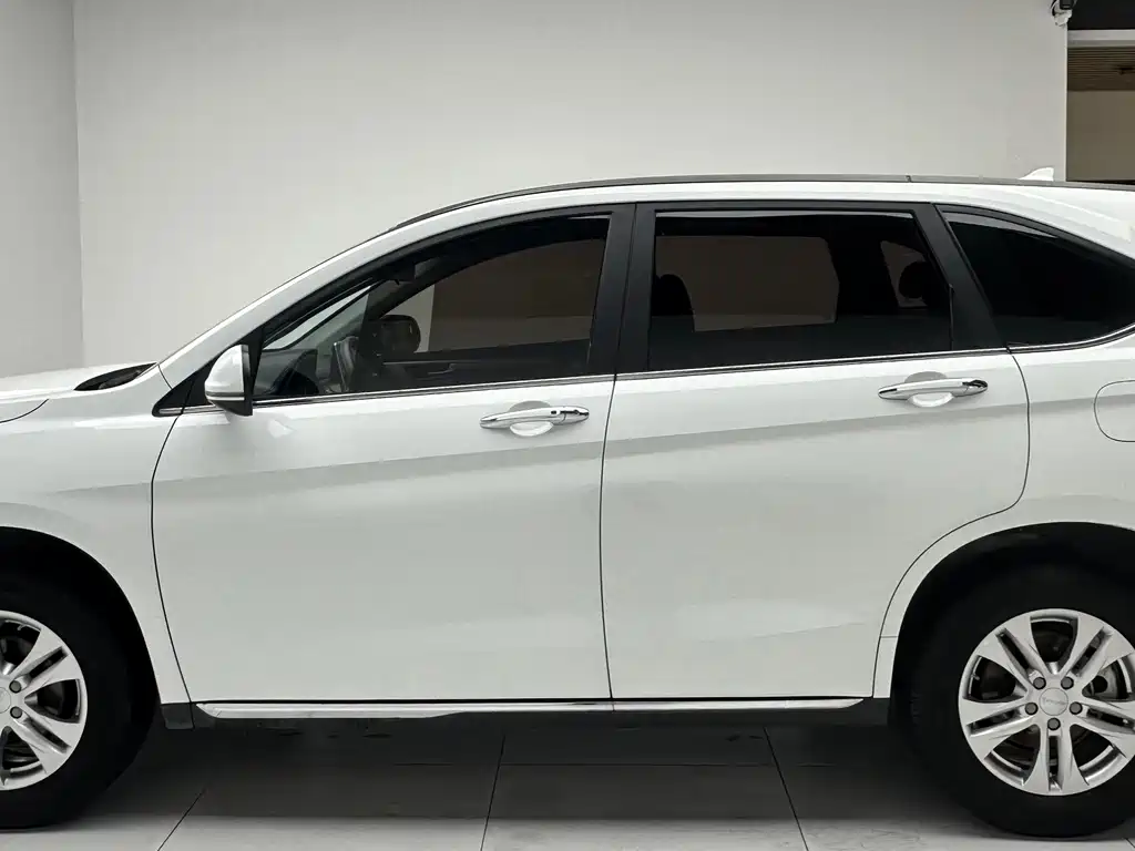 Haval M6 2021 plus 1.5T DCT Comfort Edition купить на сайте DeffCars