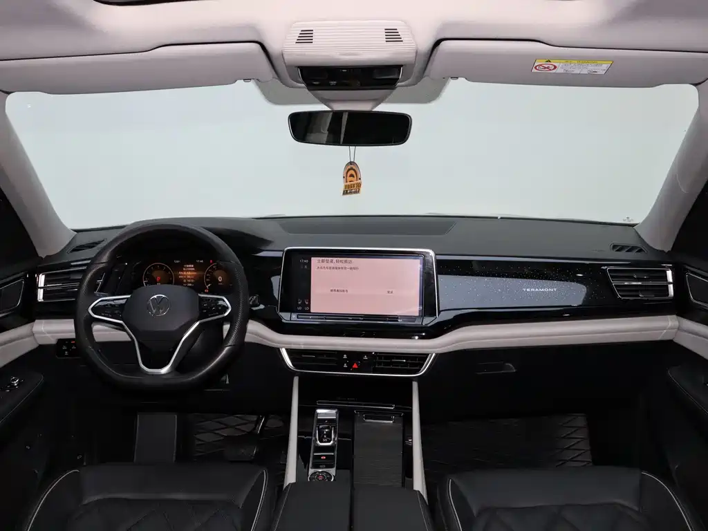 Touron 2024 380TSI four-wheel drive luxury version купить на сайте DeffCars
