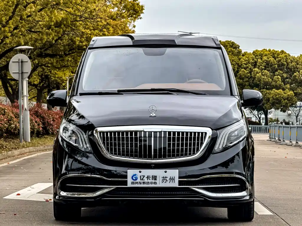 Vito 2023 2.0T Elite Edition 7 seats купить на сайте DeffCars