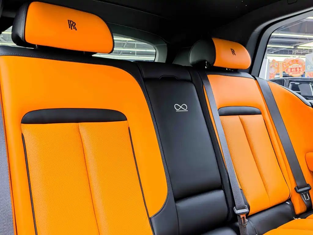 Cullinan 2024 Black Badge купить на сайте DeffCars