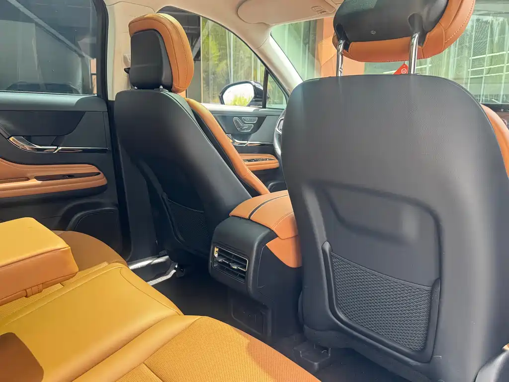 Adventurer 2024 1.5T 2WD Mulan Special Hybrid Edition купить на сайте DeffCars