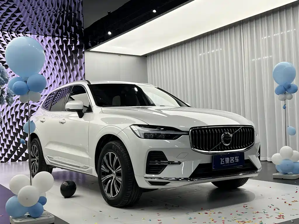 Volvo XC60 2022 B5 four-wheel drive Zhiyi Luxury Edition купить на сайте DeffCars