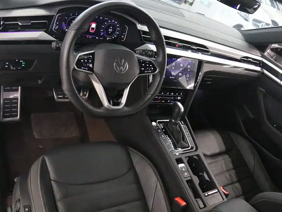 FAW-Volkswagen CC 2024 380TSI eye-catching model купить на сайте DeffCars