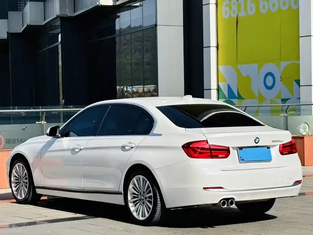 BMW 3 Series 2018 320Li Fashion Model купить на сайте DeffCars