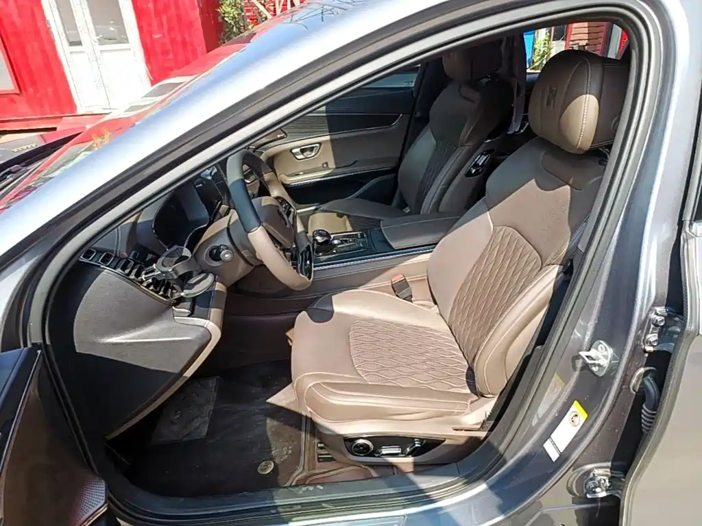 Han 2020 DM four-wheel drive performance version premium model купить на сайте DeffCars
