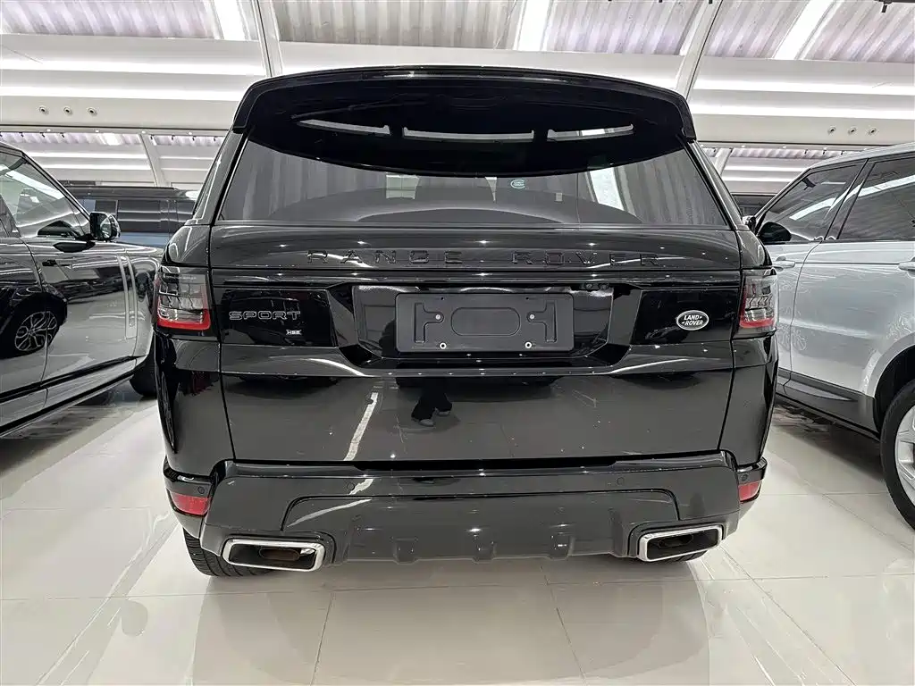 Range Rover Sport 2022 3.0 L6 Black Edition купить на сайте DeffCars