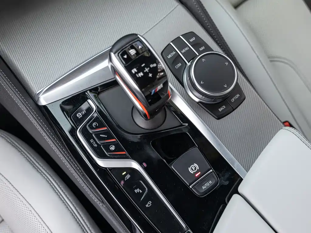 BMW M5 2019 M5 Thunder Edition купить на сайте DeffCars