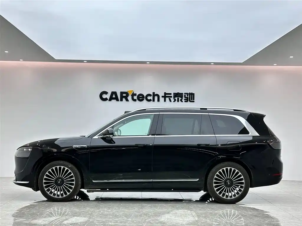 Wenjie M9 2024 extended range Ultra version 52kWh 5-seater version купить на сайте DeffCars