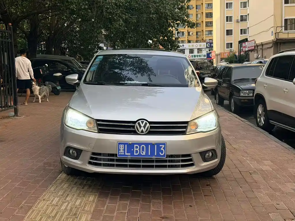Jetta 2013 1.4L Manual Comfort Edition купить на сайте DeffCars