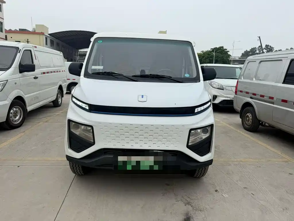 Long-range Xingxiang V 2022 Xingxiang V6E exclusive version long axis Ningde 41.86kWh купить на сайте DeffCars