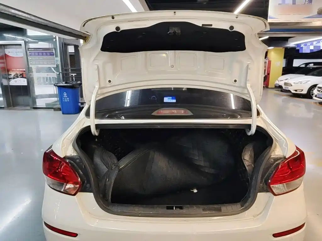 Huanchi 2017 1.4L Manual Smart Edition Value купить на сайте DeffCars