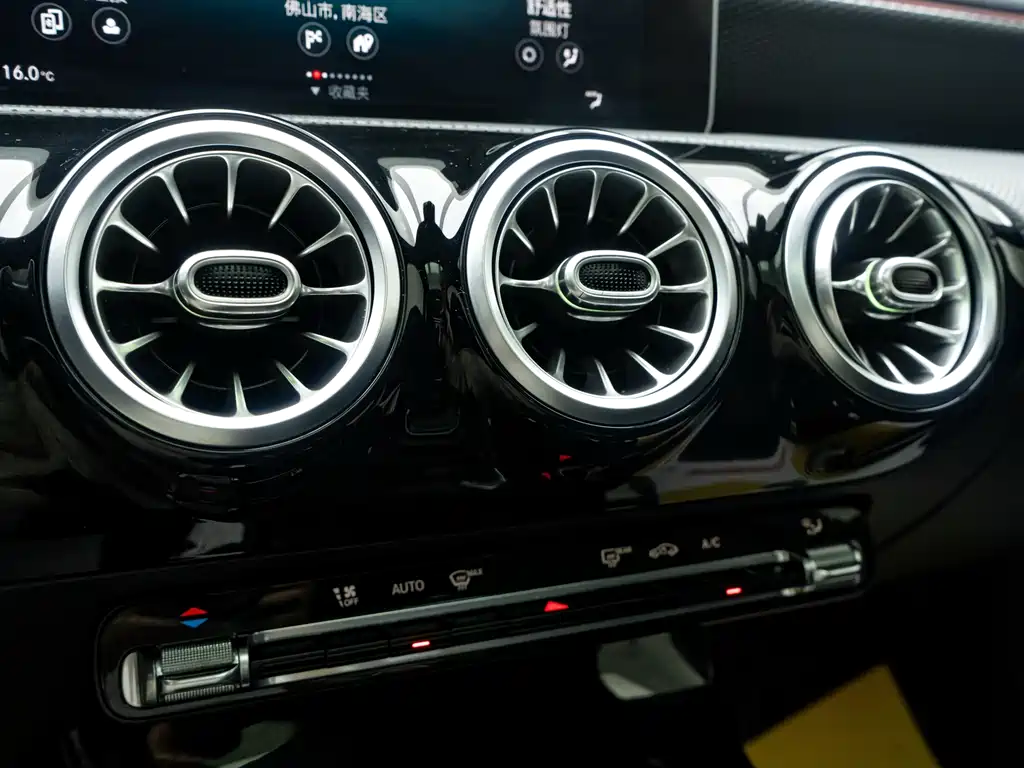 Mercedes-Benz A-Class 2020 Facelift A 200 L Sports Sedan Fashionable купить на сайте DeffCars