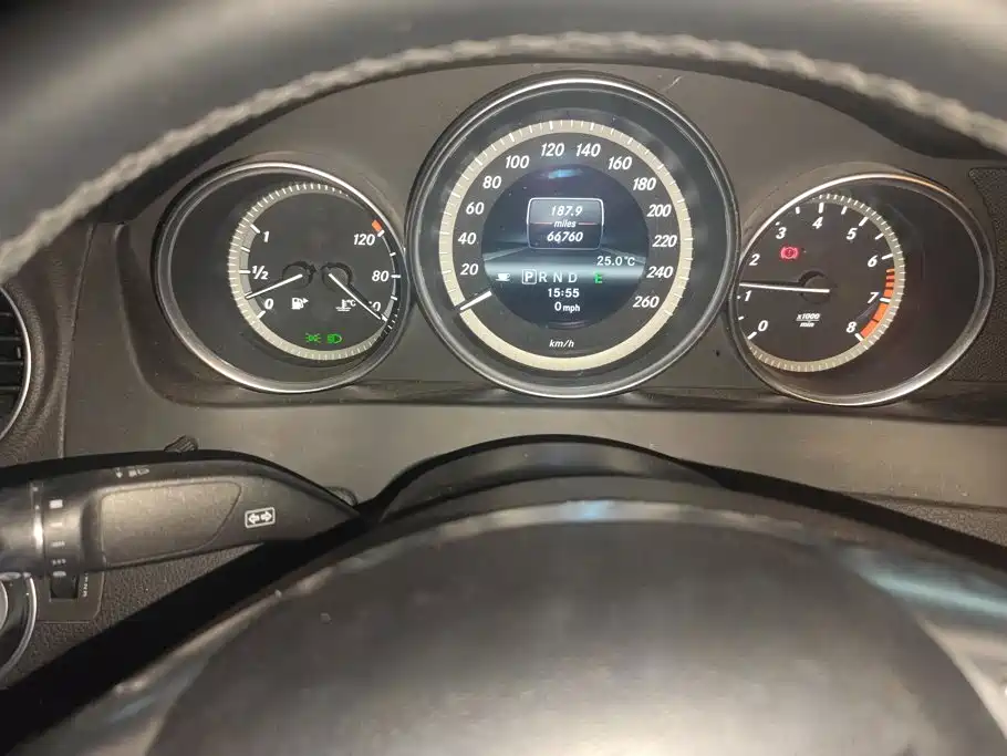 Mercedes-Benz C-Class 2013 C 180 CGI Classic купить на сайте DeffCars