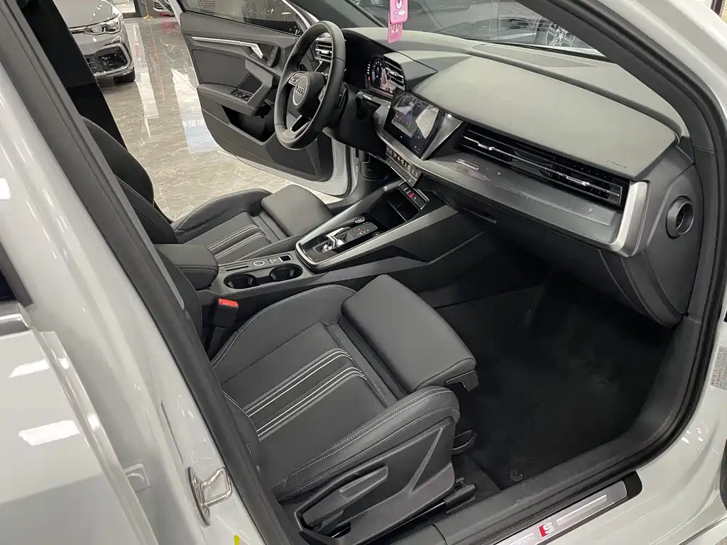 Audi A3 2022 Sportback 35 TFSI stylish and sporty купить на сайте DeffCars