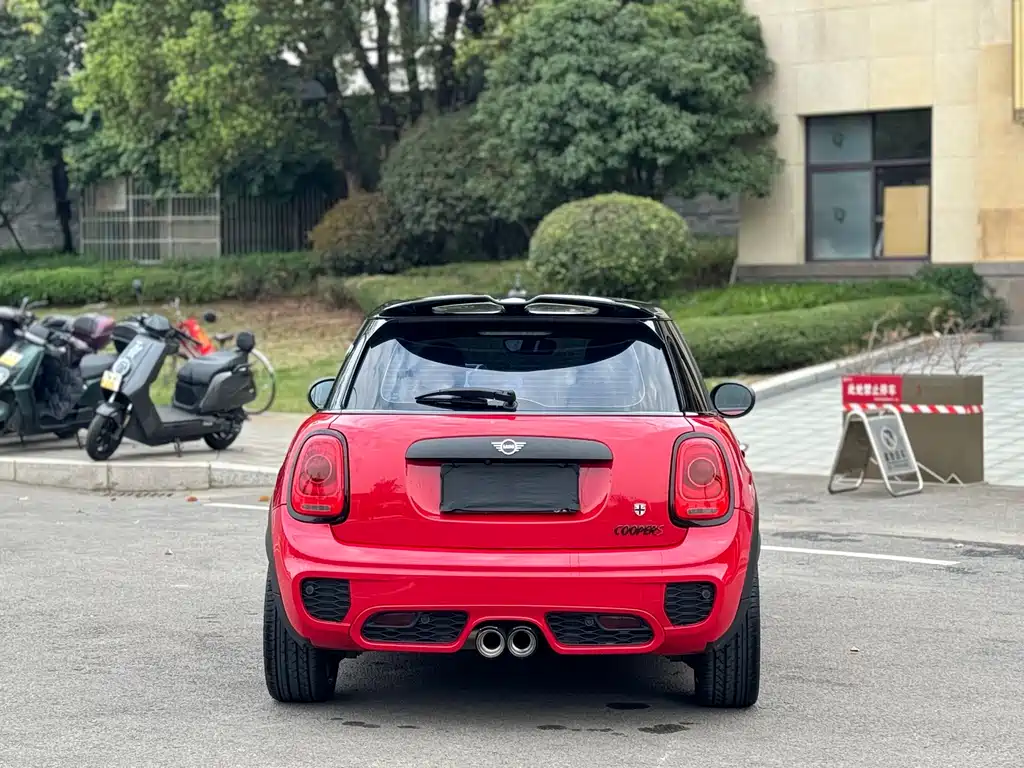 Mini 2018 1.5T ONE five-door version купить на сайте DeffCars