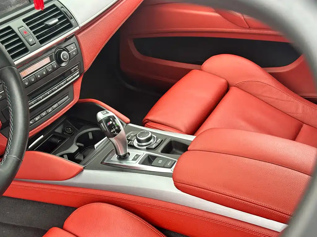 BMW X6 M 2013 X6 M купить на сайте DeffCars