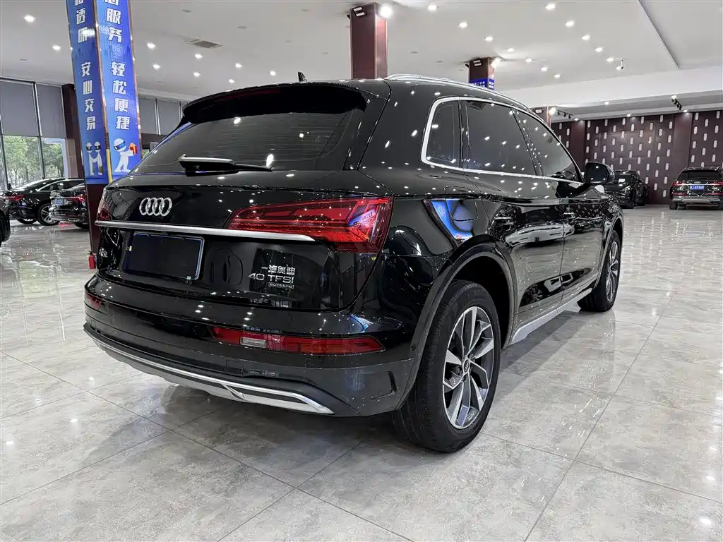 Audi Q5L 2022 facelift 40T luxury and elegant model купить на сайте DeffCars