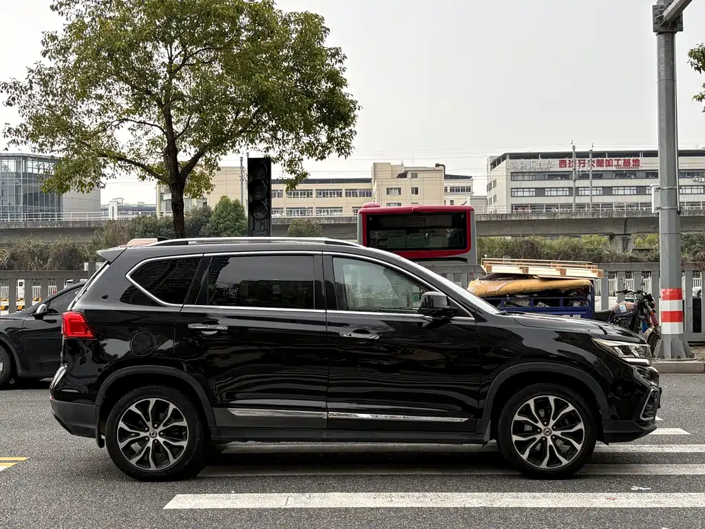 Jingyi X5 2017 Jinxiang Series 1.5T CVT Intelligent Connected Type купить на сайте DeffCars