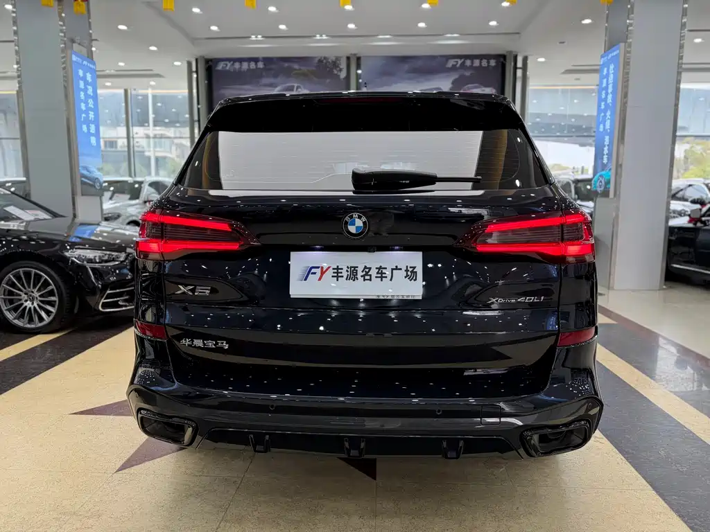 BMW X5 2022 facelift xDrive 40Li M sports package купить на сайте DeffCars