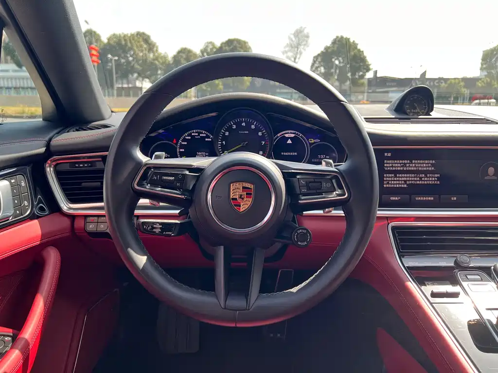 Panamera New Energy 2024 Panamera 4 E-Hybrid Executive Extended Edition 2.9T купить на сайте DeffCars