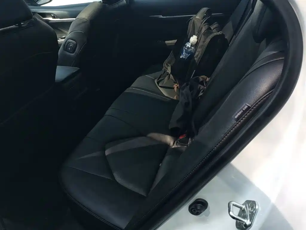 Camry 2019 2.5G Deluxe Edition National V купить на сайте DeffCars