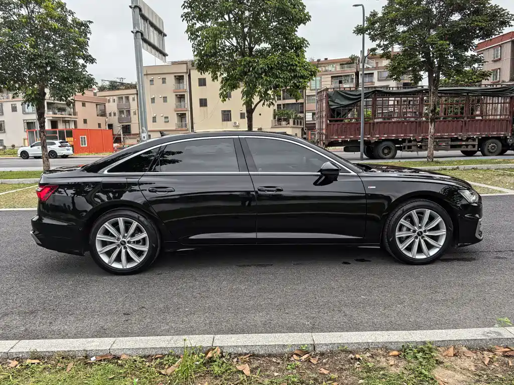 Audi A6L 2024 45 TFSI Premium Dynamic Model купить на сайте DeffCars