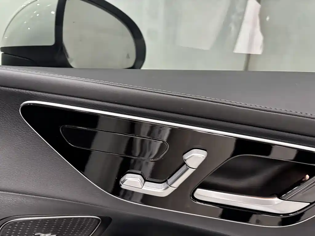 Mercedes-Benz GLC 2023 facelift GLC 300 L 4MATIC dynamic 5-seater купить на сайте DeffCars