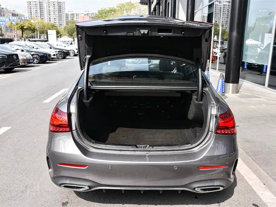 Mercedes-Benz A-Class 2022 A 200 L Sports Sedan Fashionable купить на сайте DeffCars