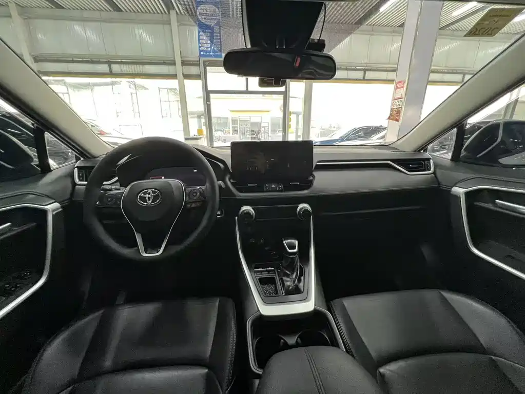 Wilanda 2023 2.0L CVT two-wheel drive luxury PLUS version купить на сайте DeffCars